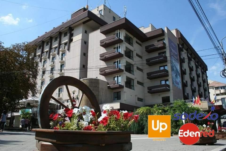 Hotel Rapsodia City Center Botoszany Zewnętrze zdjęcie