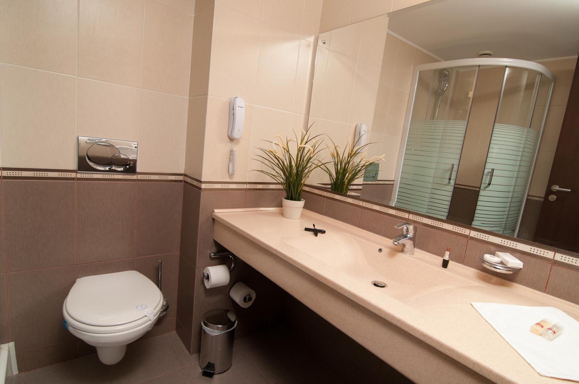 Hotel Rapsodia City Center Botoszany Zewnętrze zdjęcie