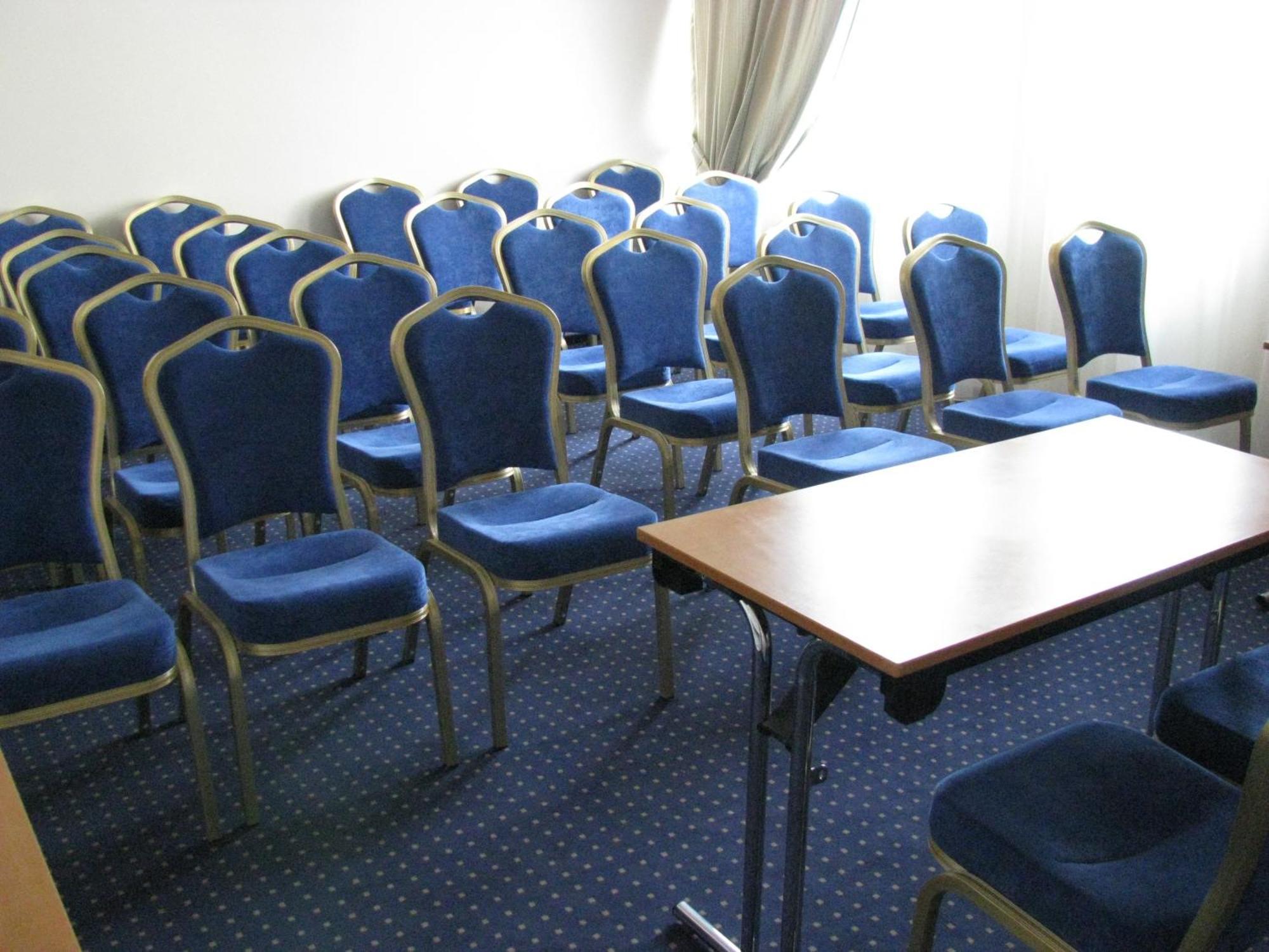 Hotel Rapsodia City Center Botoszany Zewnętrze zdjęcie