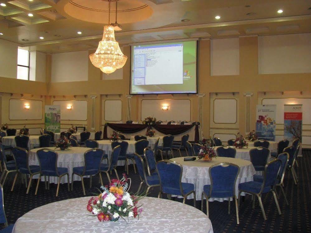 Hotel Rapsodia City Center Botoszany Zewnętrze zdjęcie