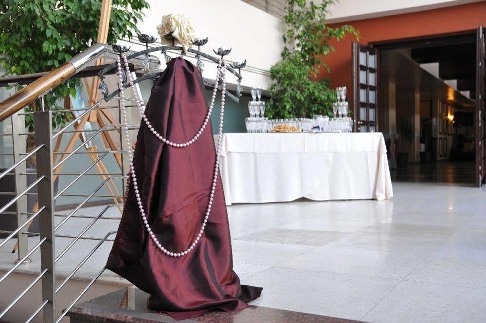 Hotel Rapsodia City Center Botoszany Zewnętrze zdjęcie